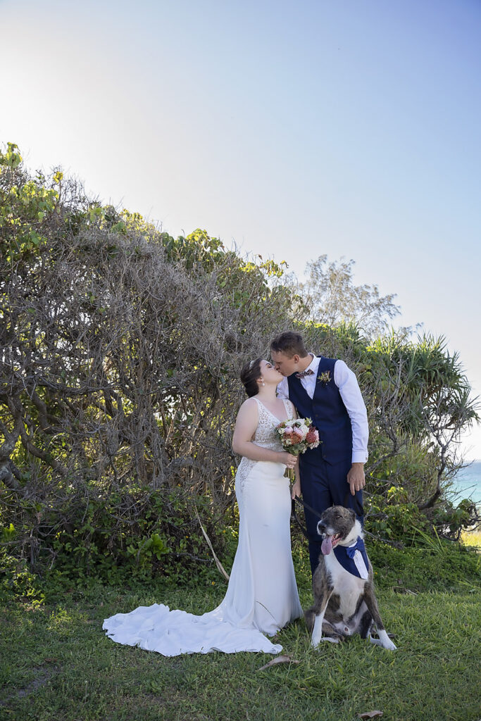 affordable straddie elopement with award winning wedding professionals