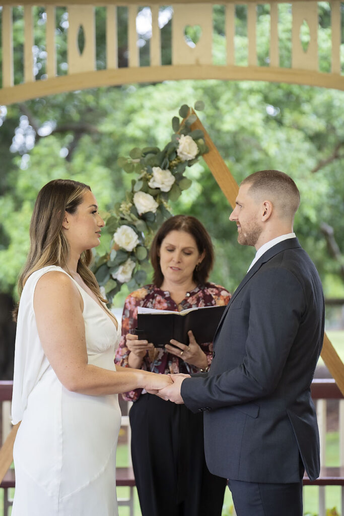 Brisbane elopement registry style wedding at new farm park