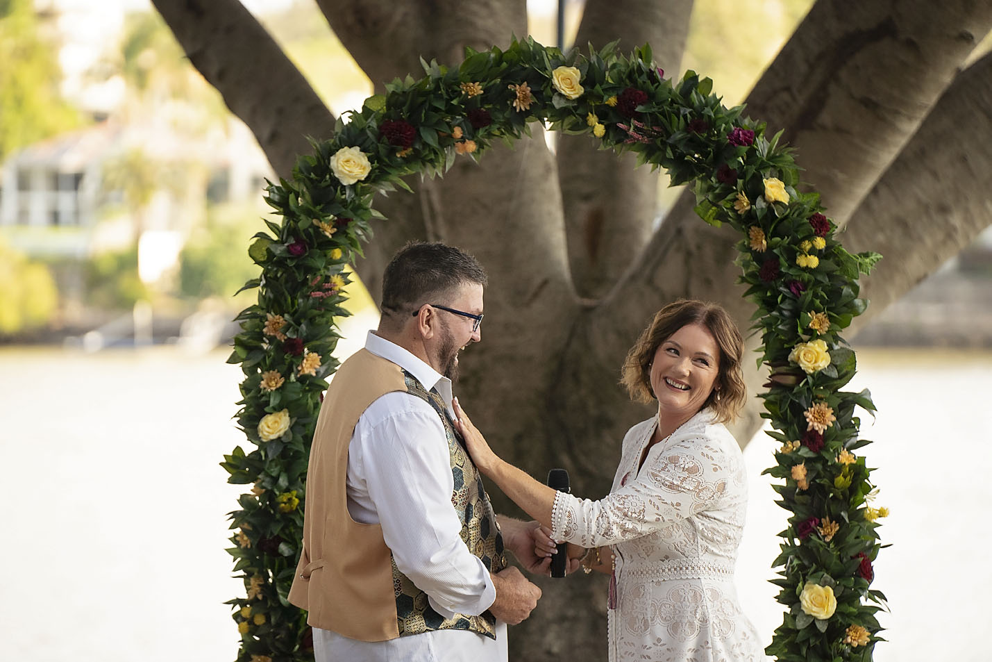 Brisbane wedding on the Brisbane River, Westend by Elope Brisbane