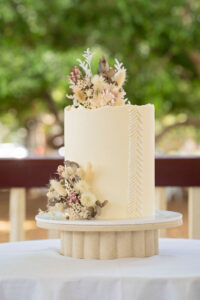 boho wedding styling by elope brisbane in new farm park brisbane photos by romana