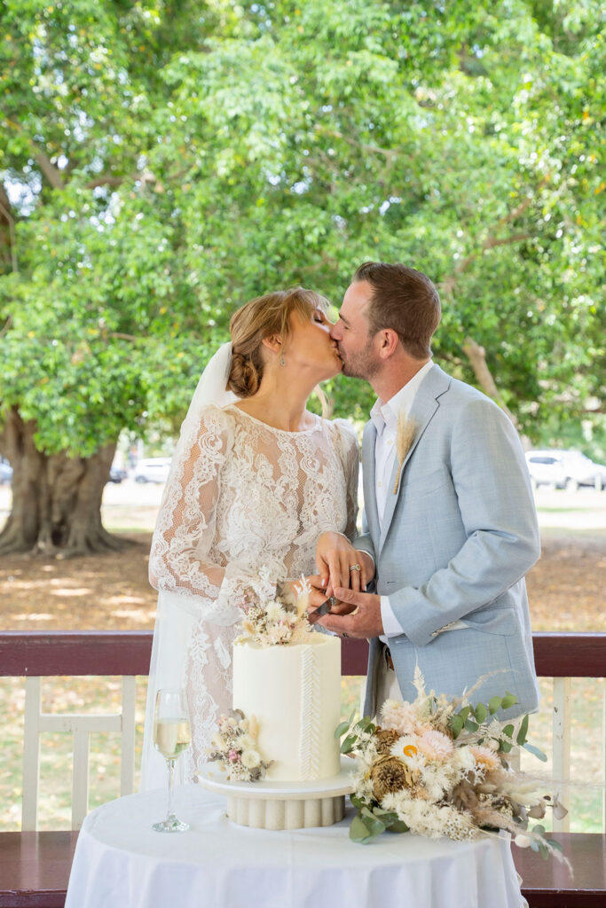 boho wedding styling by elope brisbane in new farm park brisbane photos by romana