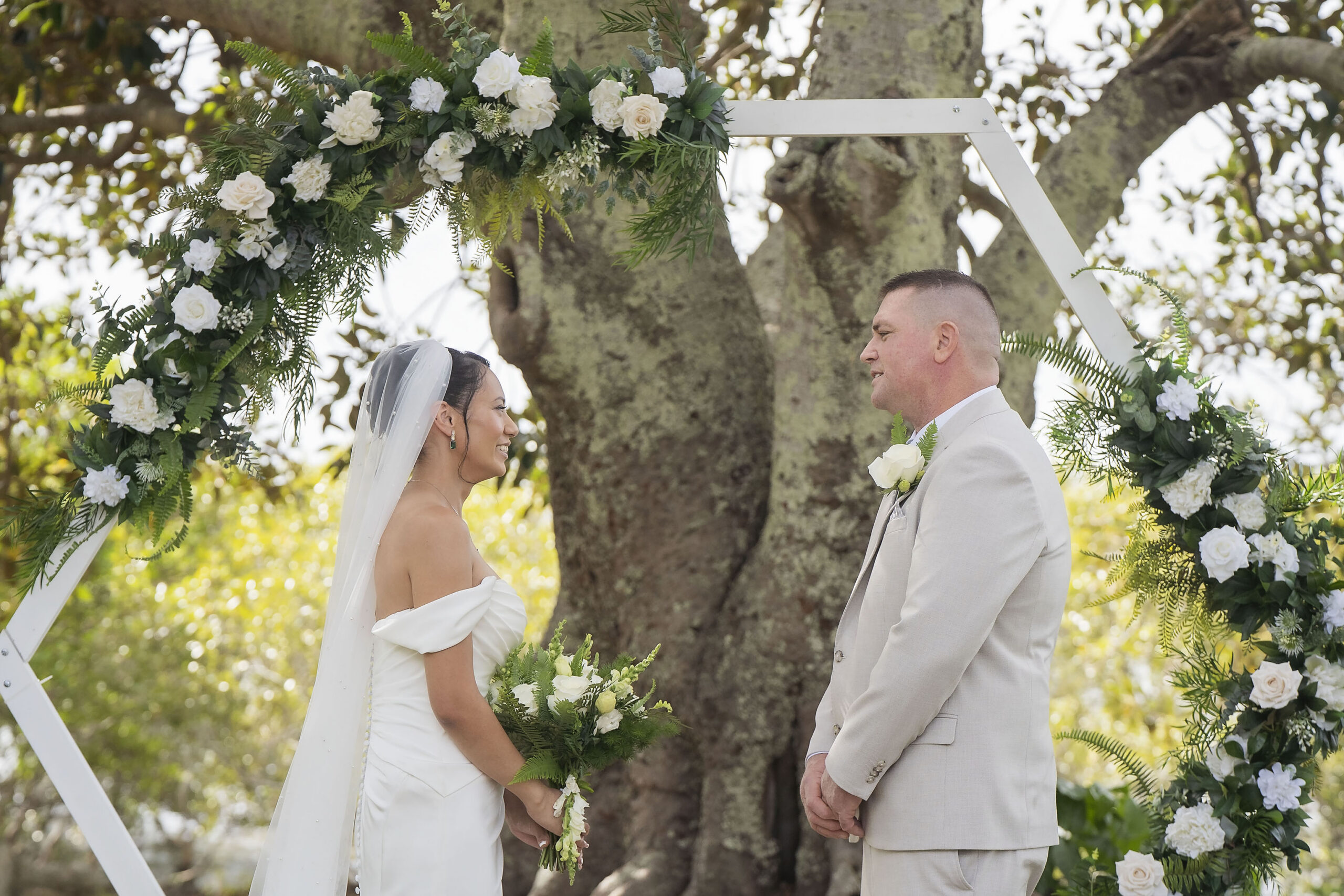 grand view hotel weddings by elope brisbane (58)
