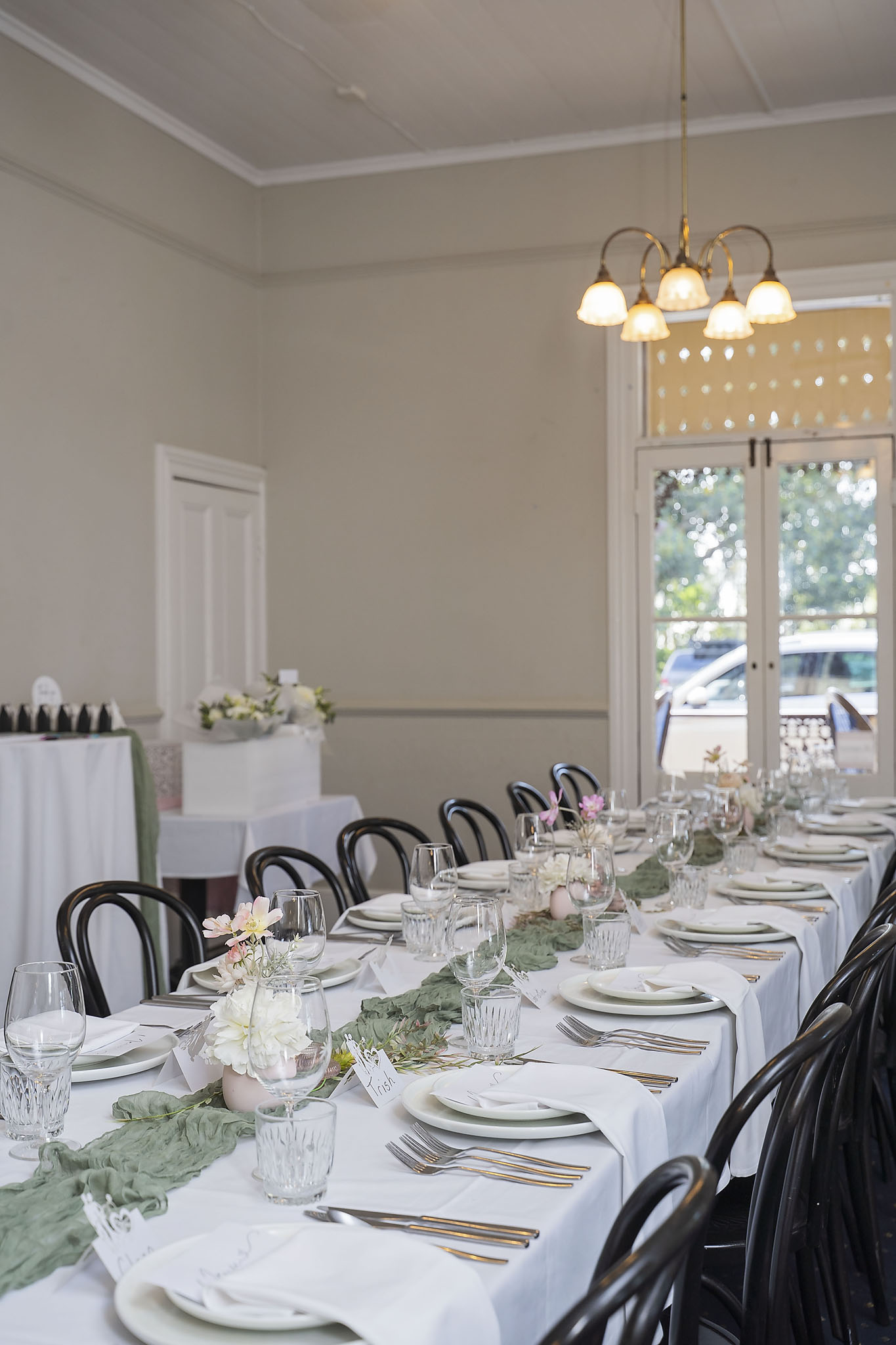 grand view hotel weddings by elope brisbane (6)